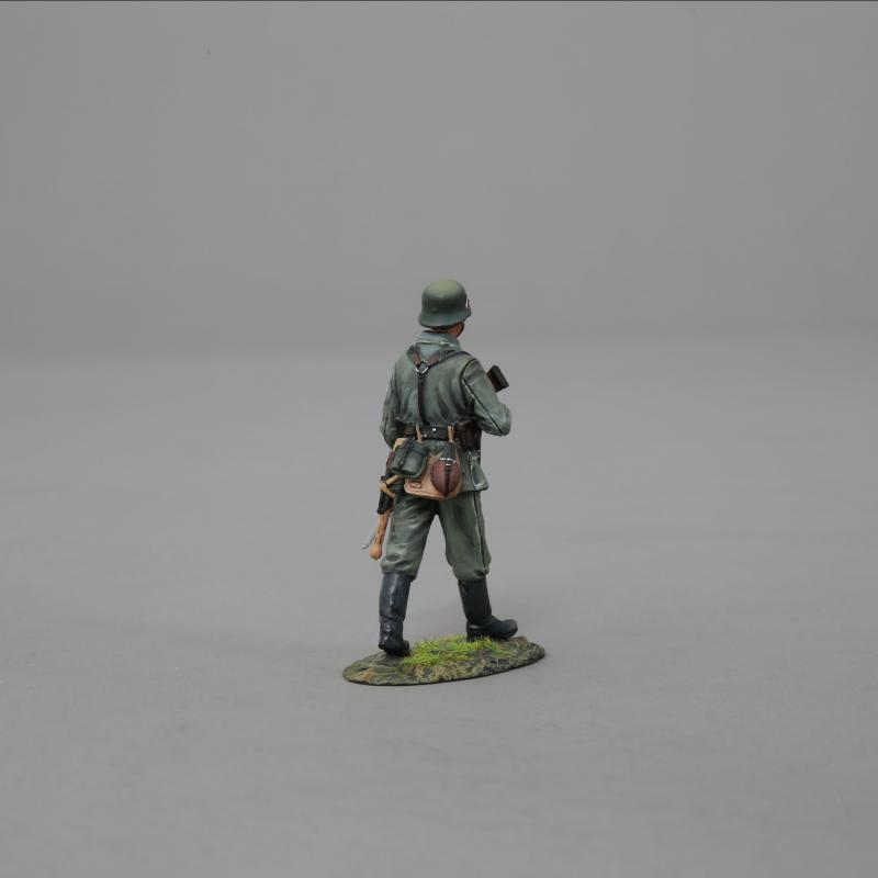 Heer Patrol Rifleman with Bayonet--single German WWII figure #3