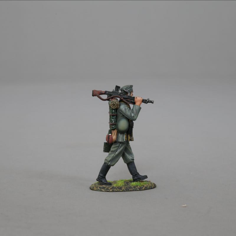 Heer Patrol ZB Gunner--single German WWII figure #3