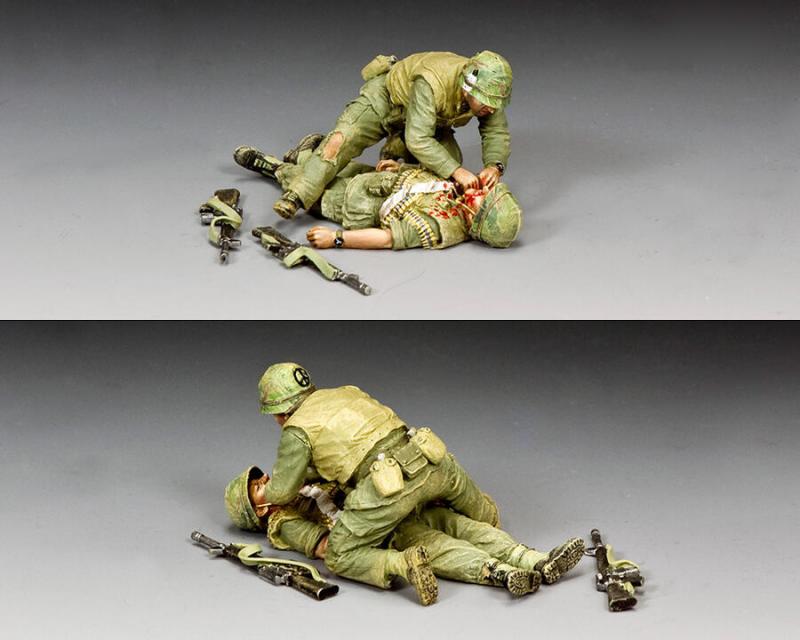 "Wounded!"--two Vietnam-era figures and two weapons #2
