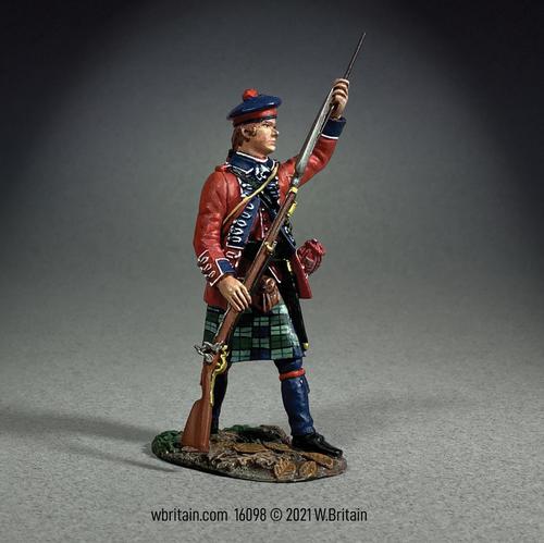 42nd Royal Highland Regiment Battalion Coy Standing Ramming, No.2, 1758-63--single figure #1