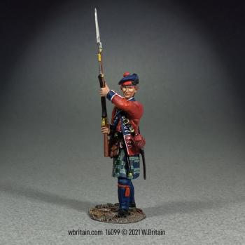 Image of 42nd Royal Highland Regiment Battalion Coy Standing Make Ready, 1758-63--single figure