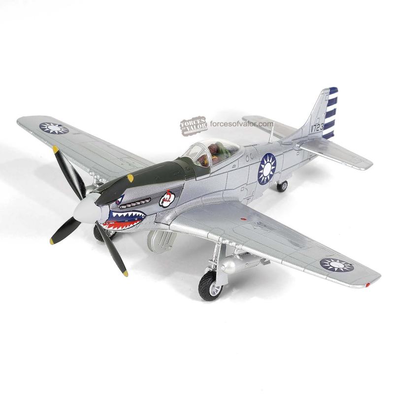 1/72 ROCAF P-51D Mustang (5th Fighter Group, Captain Cheng Sung Ting, ROCAF, 1949) #3