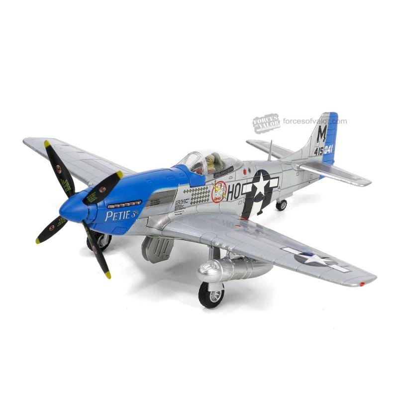 1/72 WWII USAAF P-51D Mustang (Petie 3rd, Lt. Col. John C. Meyer, 487th Fighter Squadron, 352nd Fighter Group, USAAF, 1944) #2