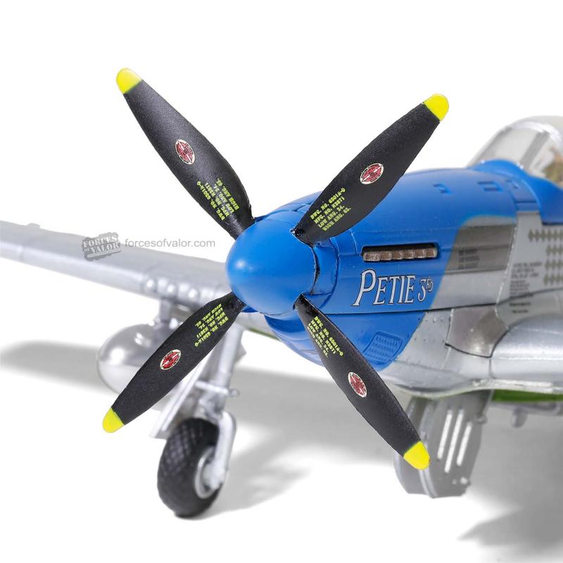 1/72 WWII USAAF P-51D Mustang (Petie 3rd, Lt. Col. John C. Meyer, 487th Fighter Squadron, 352nd Fighter Group, USAAF, 1944)--LAST ONE!! #4