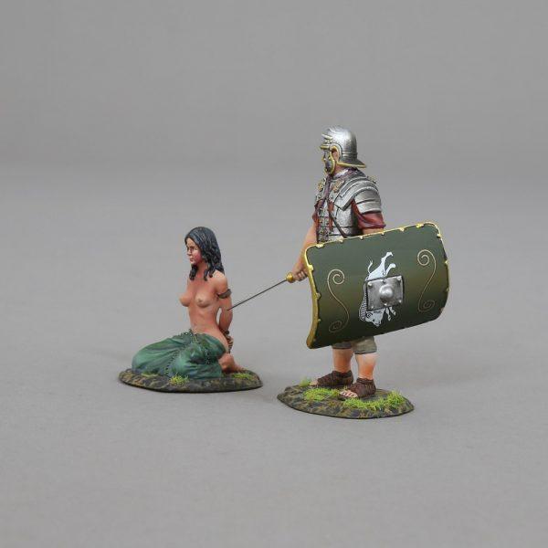 Thusnelda--bound Thusnelda figure and Roman Legionary with green shield--two figures -- LAST TWO! #3