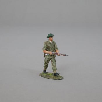 Image of French Foreign Legion Paratrooper with MAS 36 Airborne Rifle--single figure--RETIRED--LAST ONE!! Image of French Foreign Legion Paratrooper with MAS 36 Airborne Rifle--single figure--RETIRED--LAST ONE!!