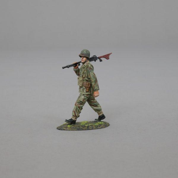 French Foreign Legion Paratrooper with 30 calibre machine gun--single figure--RETIRED--LAST FOUR!! #3