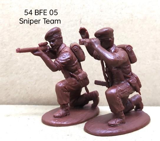 British Coy. HQ + Special Weapons (Beret)--makes nine figures (includes PIAT, sniper, and mortar teams) #9