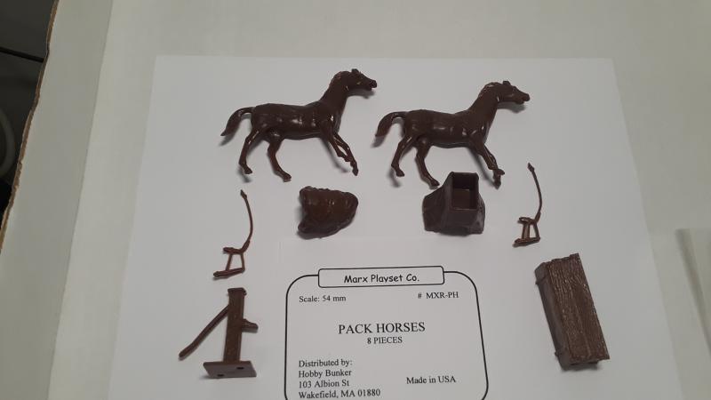 Pack Horses & Accessories (8pcs) -- RETIRED #2