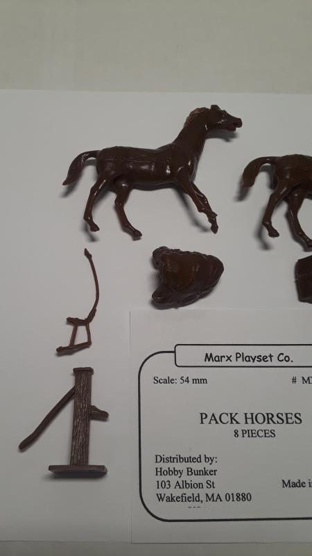 Pack Horses & Accessories (8pcs) -- RETIRED #4