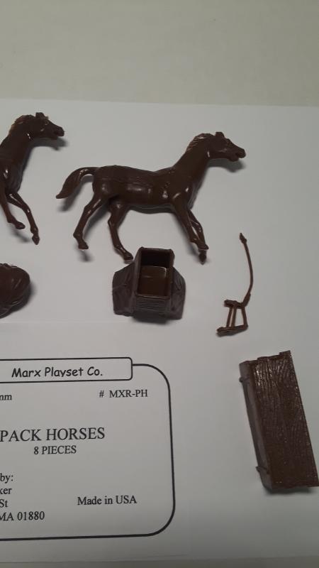 Pack Horses & Accessories (8pcs) -- RETIRED #5