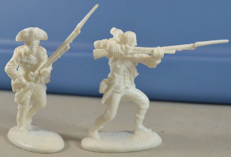 FRENCH ALLIES/American Regular Army (WHITE)--16 figures in 8 poses #5