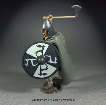 Image of "Grindan" Saxon Attacking with Axe--single figure