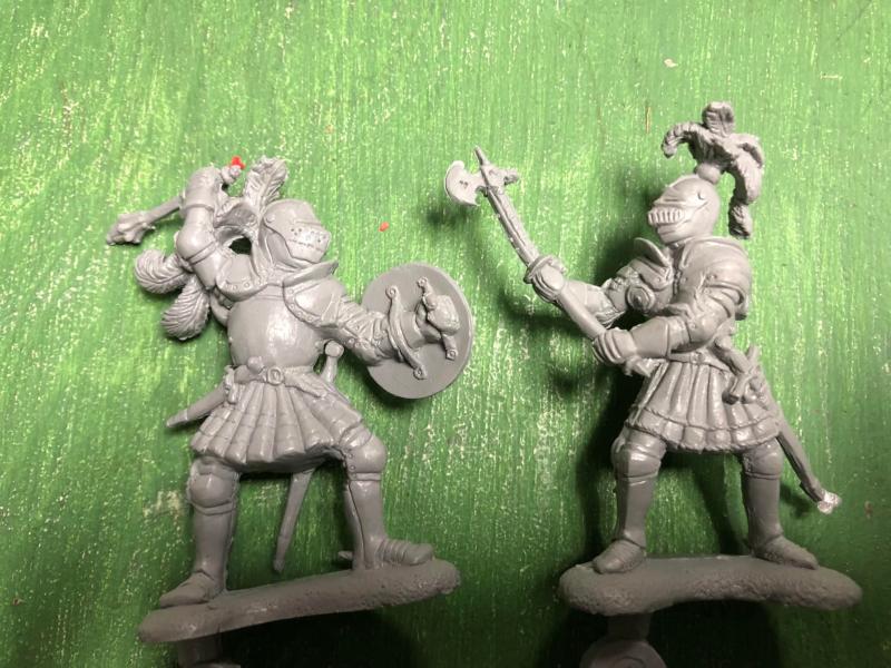 French Army (Armies of the Renaissance)--8 Figures in 8 Poses--Gray plastic. #4