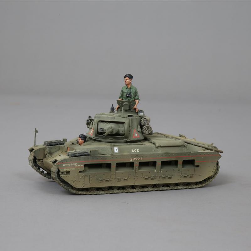 Matilda Tank "ACE"--tank and four crew figures #4