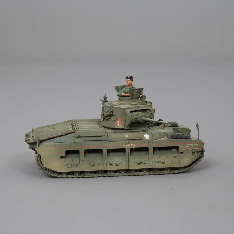 Matilda Tank "ALE"--tank and four crew figures #1