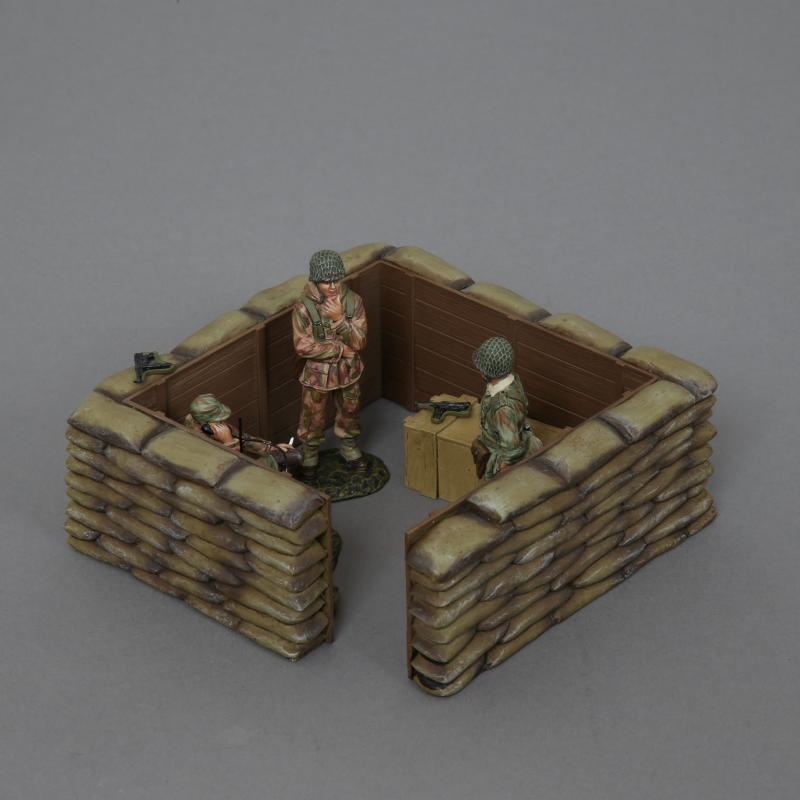 Sandbag Bunker and FFL Command--sets ACCPACK056 and INDO006 #1