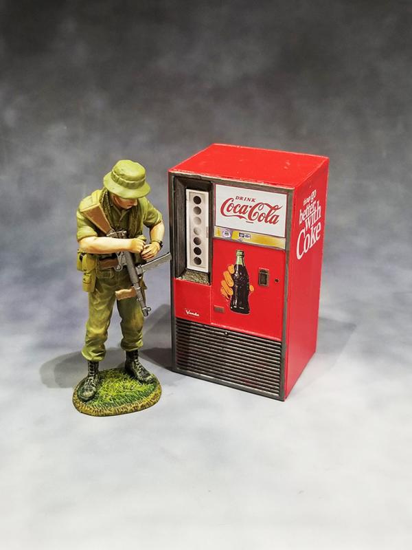 Coke Machine and Alleyway (Vietnam)--H: 220mm, W: 170mm, D: 70mm #6
