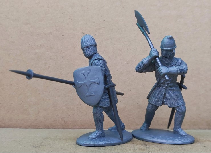 Military Order Command in Chainmail (White Steel)--2 mounted figures and 6 dismounted Men-at-Arms figures #6