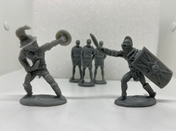 Image of Roman Gladiators--five figures (2 gladiators & 3 standing spectators)--FIVE IN STOCK.