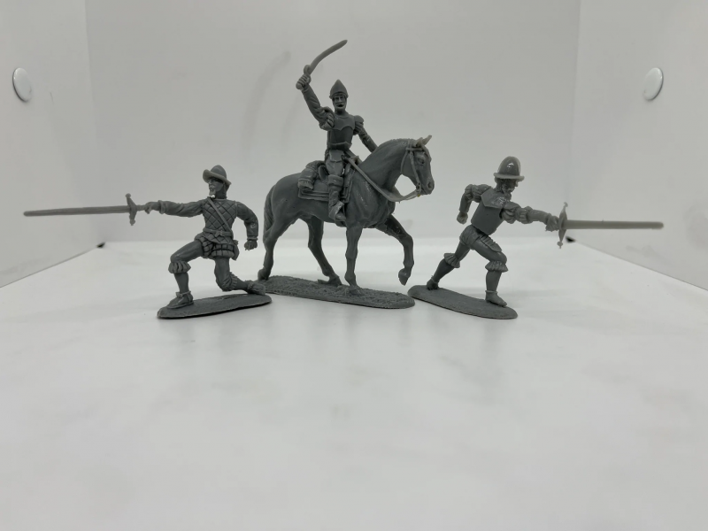 Conquistadors--single mounted figure and eight foot figures #5