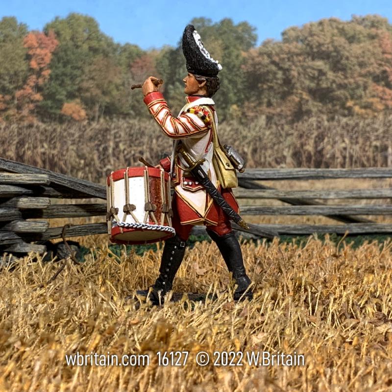 43rd Regiment of Foot, Grenadier NCO Marching, 1780--single figure #3