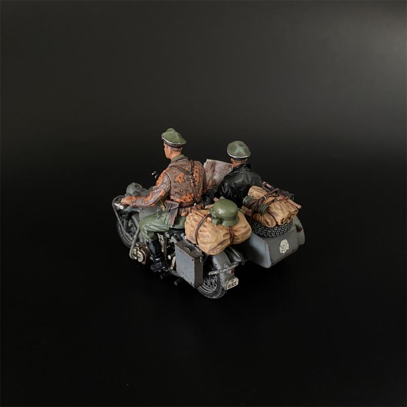 Waffen SS R75 Motorcycle with Sidecar C WITH 2 Figures, Battle of Kursk #3