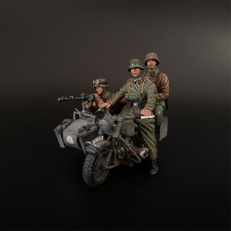 Waffen SS R75 Motorcycle with Sidecar Version B with 3 Figures, Battle of Kursk #1