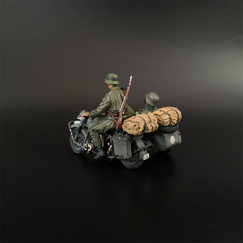 Waffen SS R75 Motorcycle with Sidecar Version A with 2 figures, Battle of Kursk #3