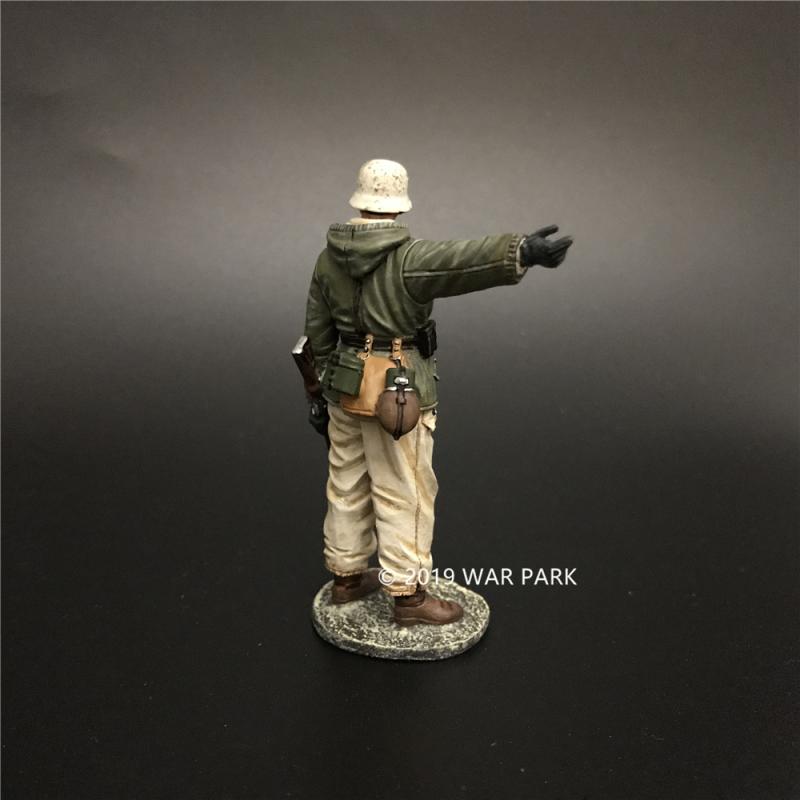 German Soldier is Guiding the Way, Battle of Kharkov--single figure #3