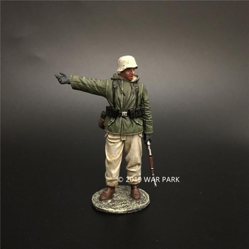 German Soldier is Guiding the Way, Battle of Kharkov--single figure #1