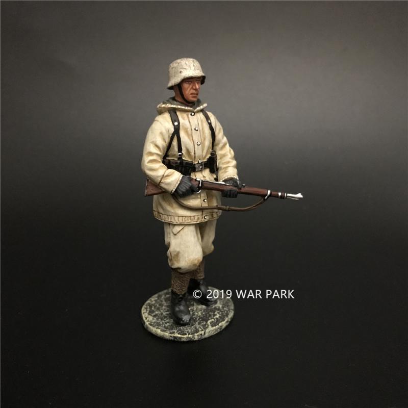 German Soldier is Marching with 98k C (rifle in hands), Battle of Kharkov--single figure #5