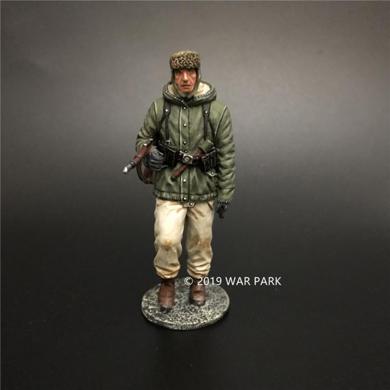 German Soldier is Marching with 98k D (green jacket, white trousers, rifle under right arm), Battle of Kharkov--single figure #1