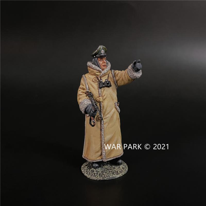 German Officer B in Winter Coat (pointing with left hand), Battle of Kharkov--single figure #1