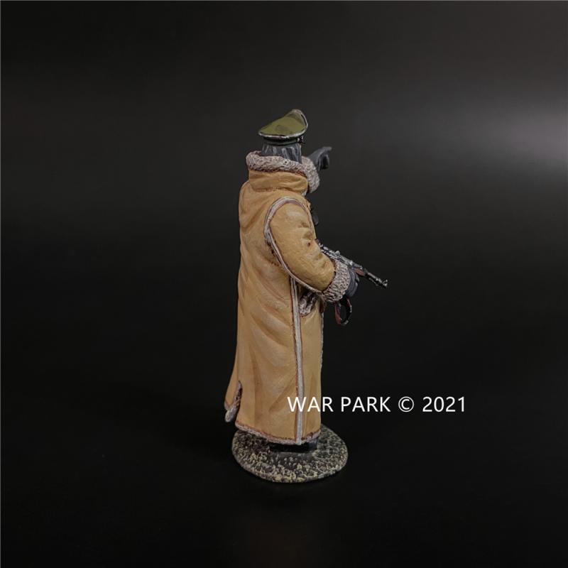 German Officer B in Winter Coat (pointing with left hand), Battle of Kharkov--single figure #3