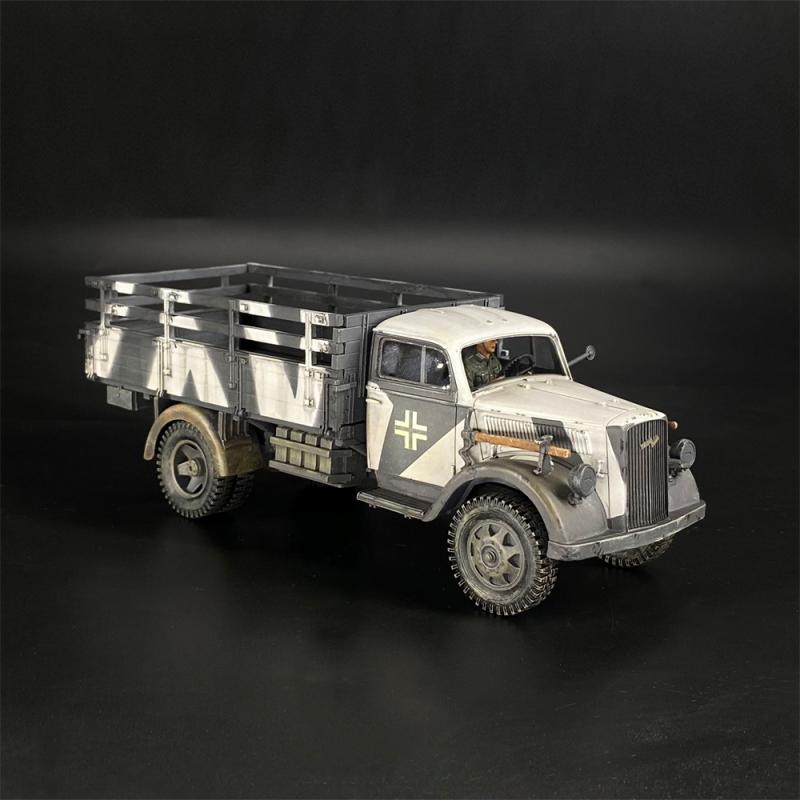 Winter Camouflage Opel Blitz 3ton Cargo Truck--includes removeable flag #8