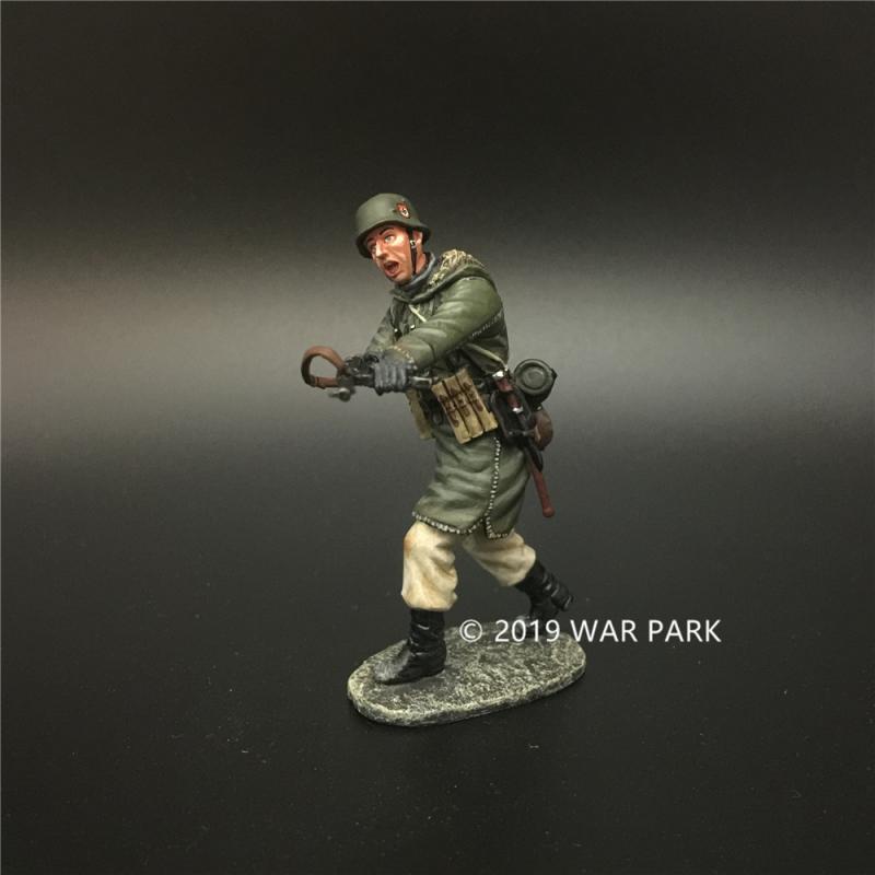 LSSAH Soldier Charging and Shooting, Battle of Kharkov--single figure #5