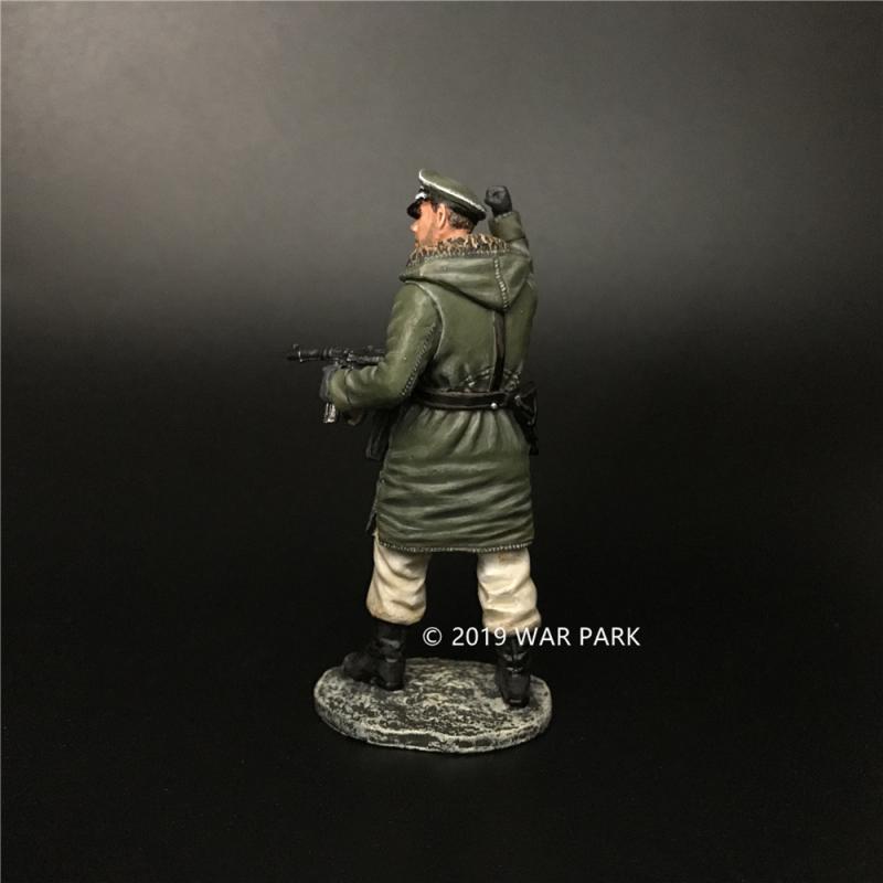LSSAH Officer with a MP40 (right fist raised), Battle of Kharkov--single figure #3