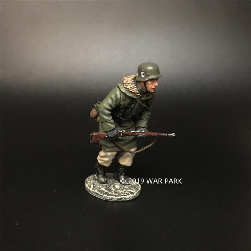 LSSAH Soldier Running with a 98k (rifle in both hands), Battle of Kharkov--single figure #3
